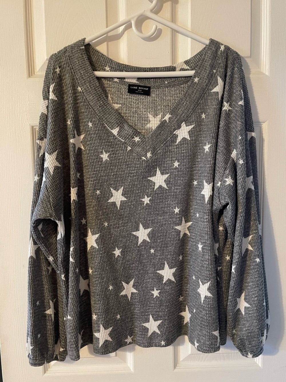 Adorable Lane Bryant grey and white star print sweater 18/20